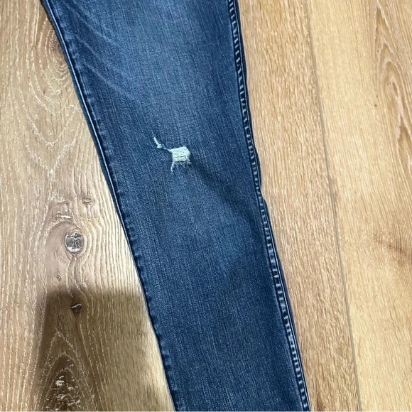 Kut From The Kloth Women’s Medium/Dark Wash Distressed Ankle Jeans Sz 4 GUC - Picture 7 of 9